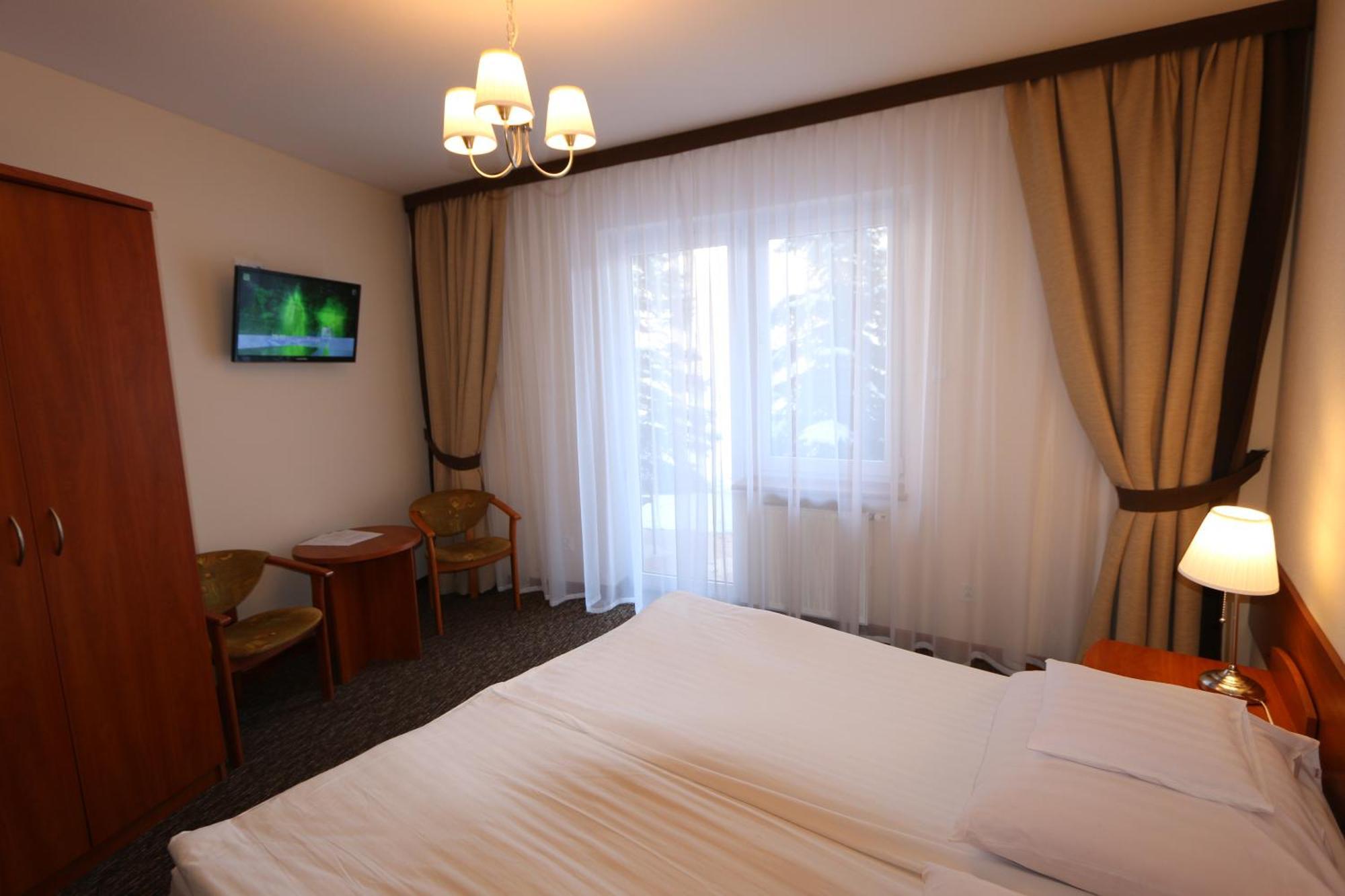 Cztery Wiatry Aparthotel Korytnica  외부 사진